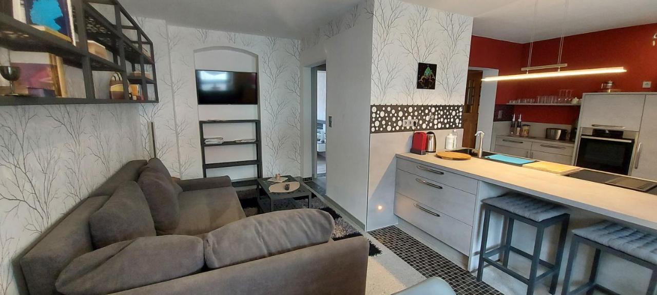 Hochwertige Ferienwohnung/zentrumsnahe Lage! Apartment