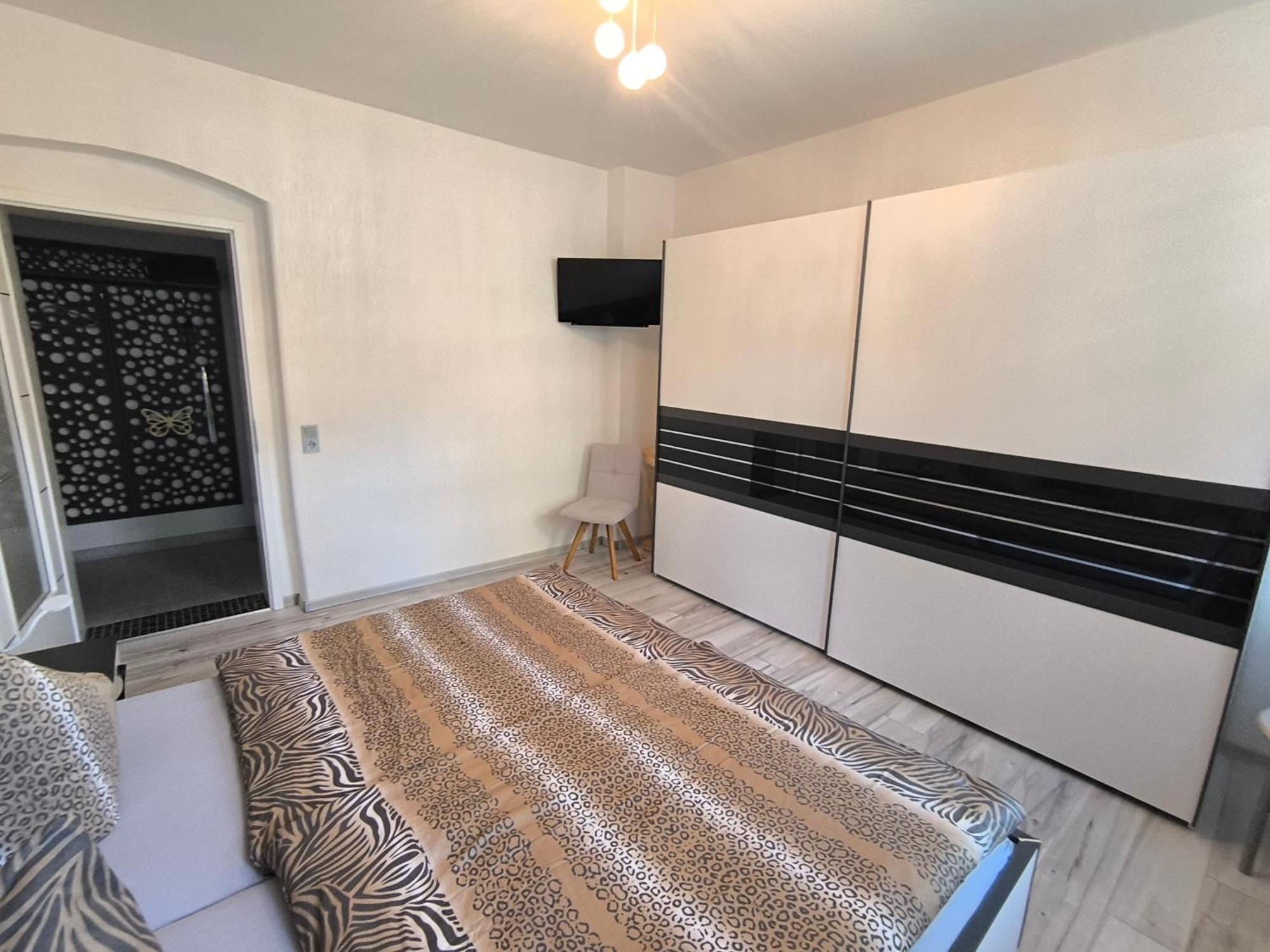 Hochwertige Ferienwohnung/zentrumsnahe Lage! Apartment
